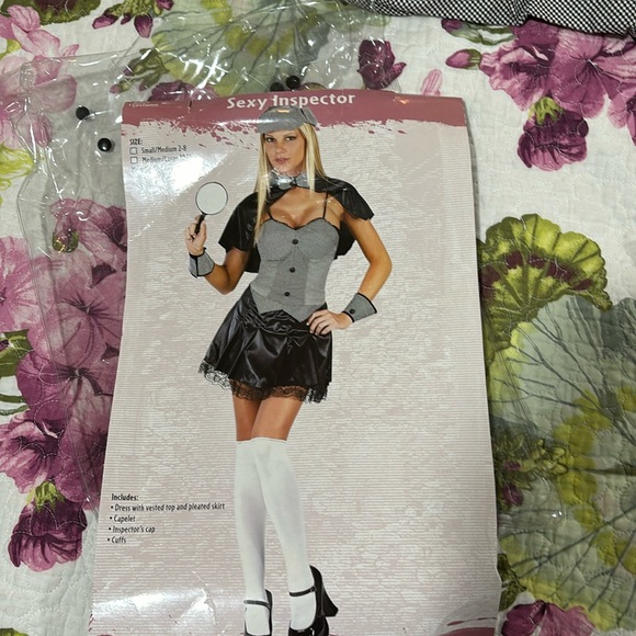 Halloween Costume Inspector, Sexy skirt, Cape, and Sherlock Holmes Style Hat - Picture 12 of 13
